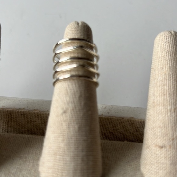 Stella and Dot Silver Maylee Ring (S/M) Adjustable - Picture 4 of 4